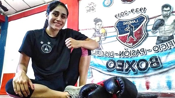 Con el argentino de boxeo en marcha, Fátima Villafañe inicia su sueño de ser campeona
